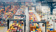 US economy grew at 0.5% in fourth quarter