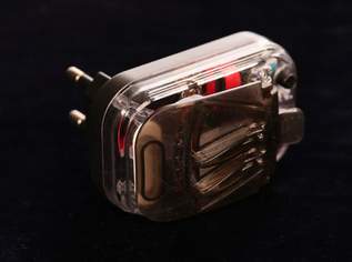 Ladegerät universal, 19 €, Marktplatz-Kameras & TV & Multimedia in 1200 Brigittenau Ladegerät universal, 19 €, Marktplatz-Kameras & TV & Multimedia in 1200 Brigittenau