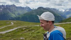 Christian Stern gewinnt PIUT 100 - Über 1.000 TeilnehmerInnen