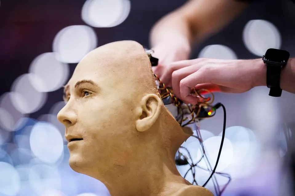 What Legendary VC Expects From AI In 2026