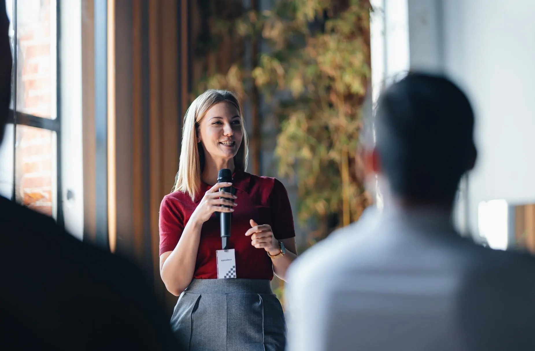 3 Public Speaking Lessons For Faster Business Growth