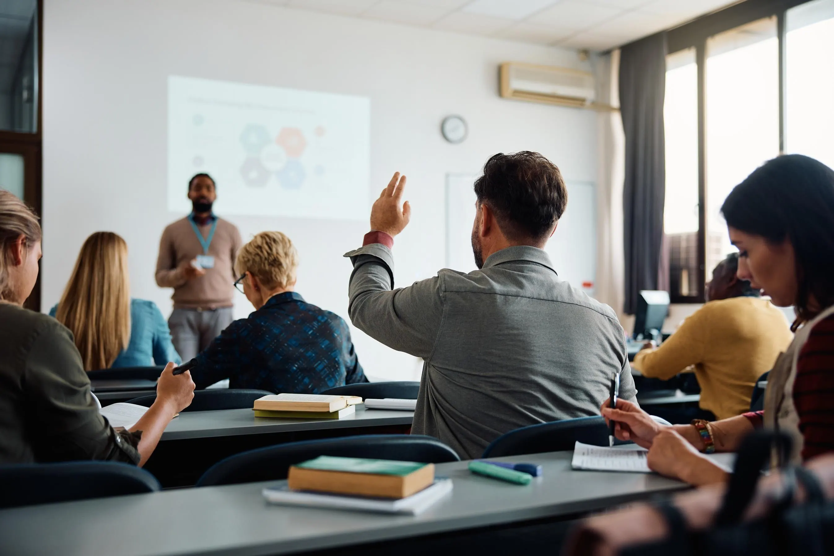Free AI Training Available And Other SMB Technology News This Week