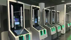 Österreichs Flughäfen und Flugplätze bekommen ein neues IT-System, das Reisende aus Drittstaaten ...