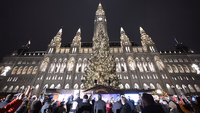 Die Opposition fordert weiterhin die Kontrollrechte, um das Rathaus im Blick behalten zu können. ...