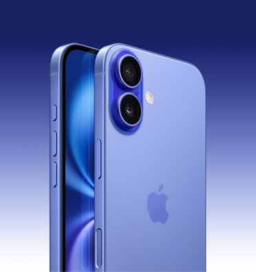 iPhone 16 i farven ultramarin, skærmen vises delvist, og på siden sidder Handlingsknap, lydstyrkeknap og sideknap. På telefonens bagside er et avanceret dobbeltkamera-system placeret i øverste venstre hjørne.