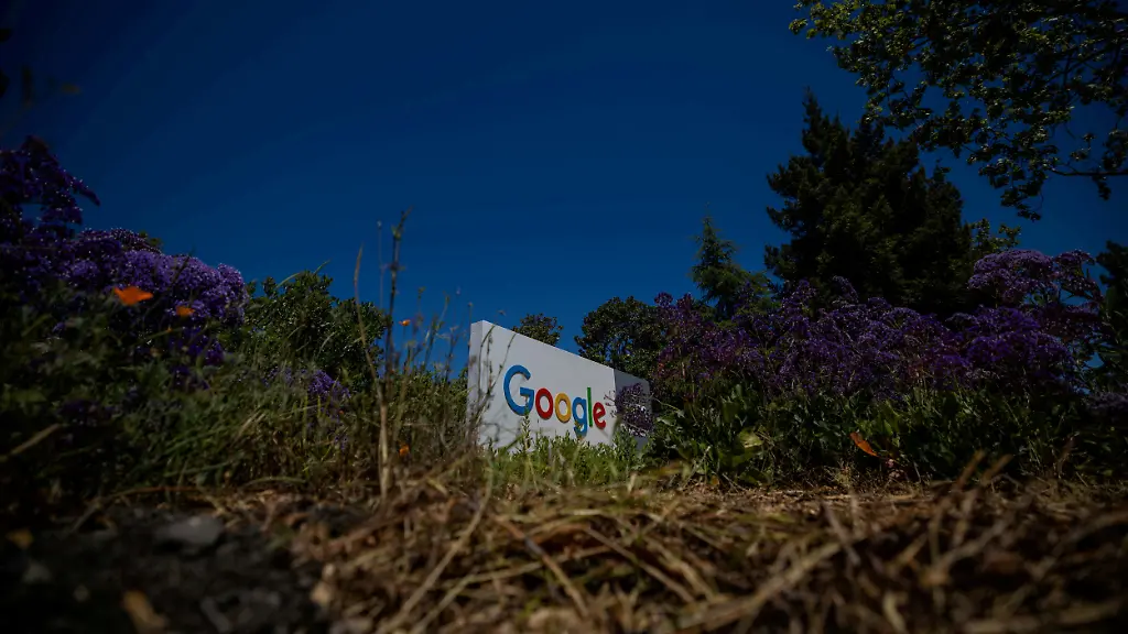 FILE-PHOTO-A-Google-logo-is-seen-at-a-company-research-facility-in-Mountain-View-California-U-S-May-13-2025