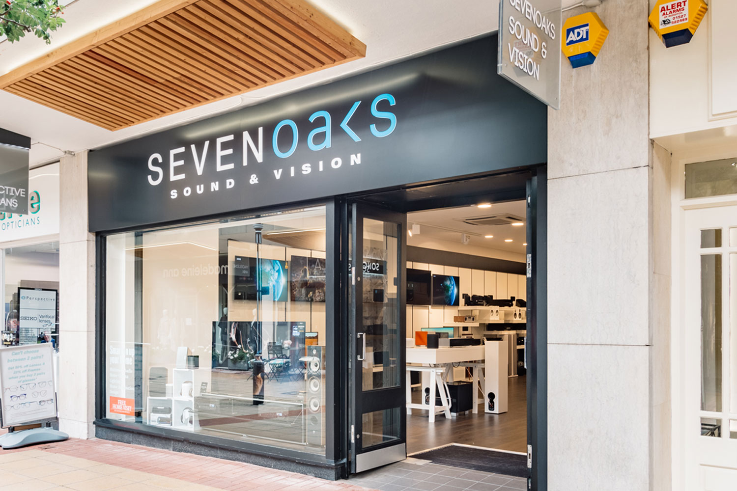 SSAV Shop Front