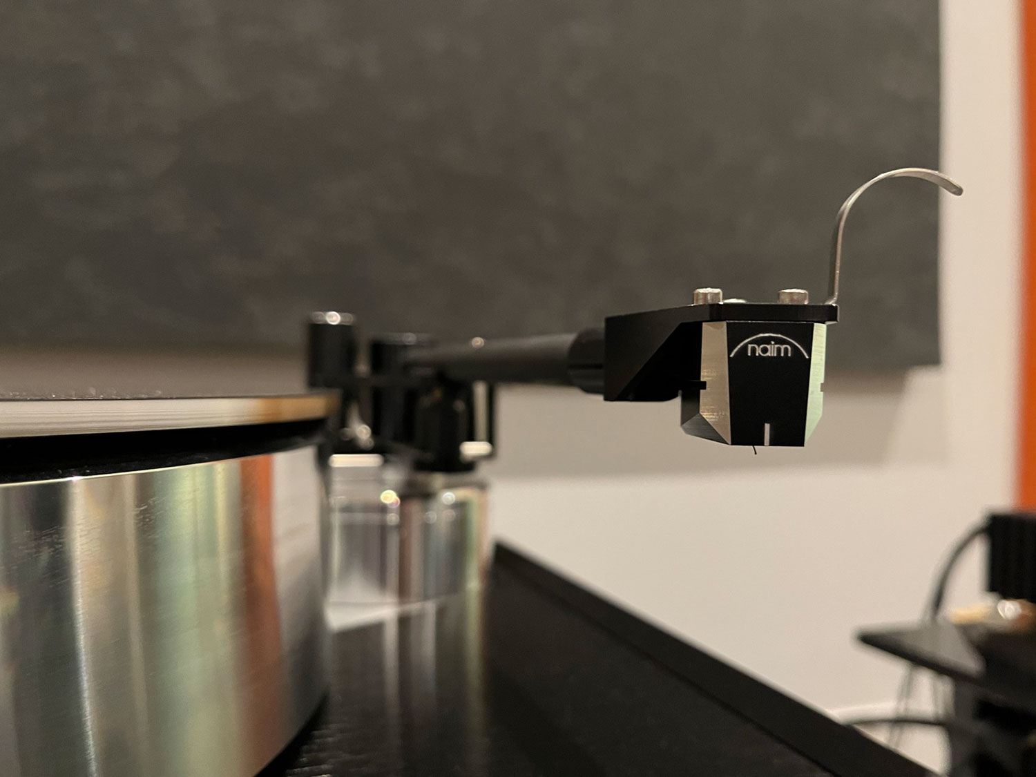 Turntable Arm Detail
